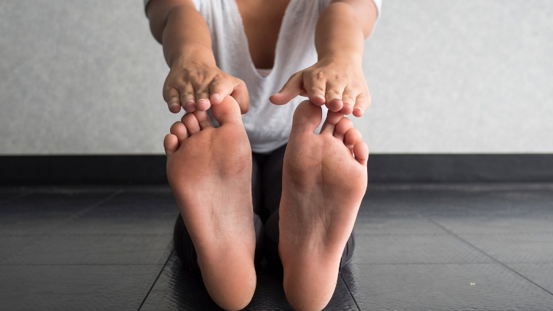 אצבע פטיש – גורמים ודרכים לטיפול כדי להימנע ממצב חמור יותר